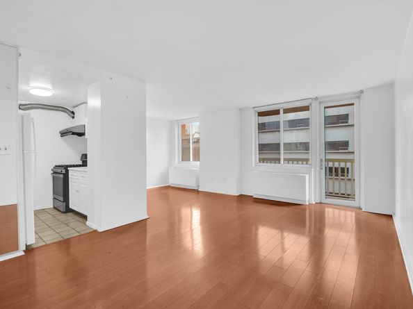 50 Lexington Avenue 12D, New York NY 10010