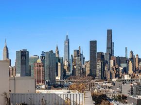 27-28 Thomson Avenue 804, Queens NY 11101