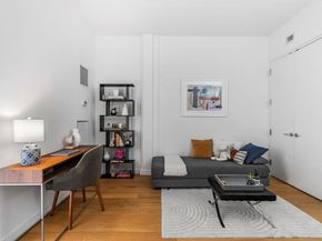 27-28 Thomson Avenue 804, Queens NY 11101