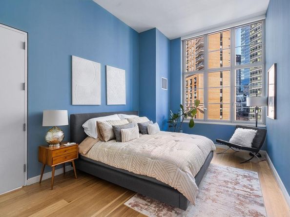 27-28 Thomson Avenue 804, Queens NY 11101