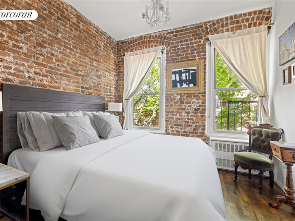 77 Perry Street 4C, New York NY 10014