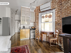 77 Perry Street 4C, New York NY 10014