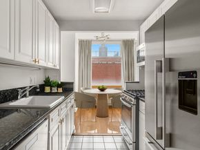 404 East 76th Street 7D, New York NY 10021