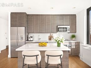 305 West 16th Street PHD, New York NY 10011