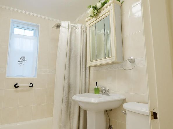 140-21 Burden Crescent 508, Queens NY 11435