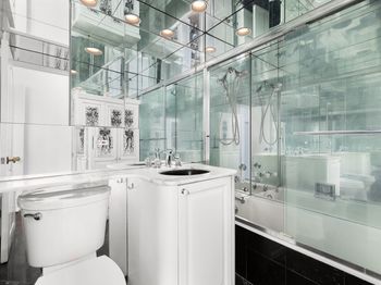 150 East 69th Street