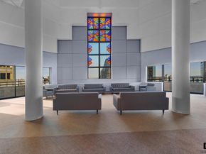 240 East 47th Street 19B, New York NY 10017