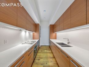 140 West 22nd Street 2D, New York NY 10011