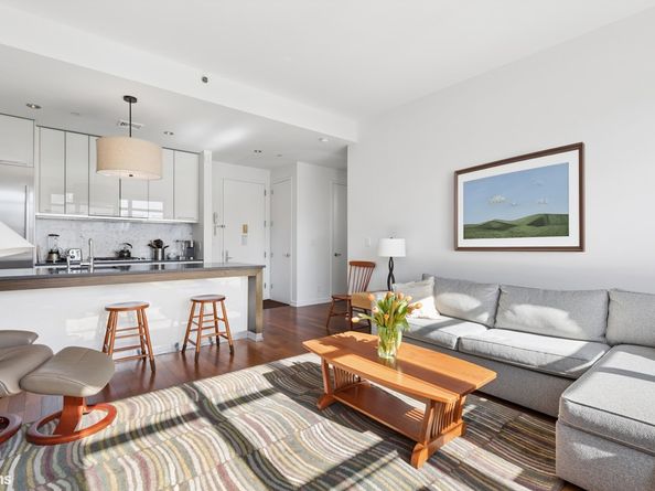 80 Metropolitan Avenue 4G, Brooklyn NY 11249