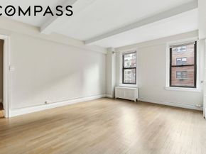 321 East 54th Street 9B, New York NY 10022
