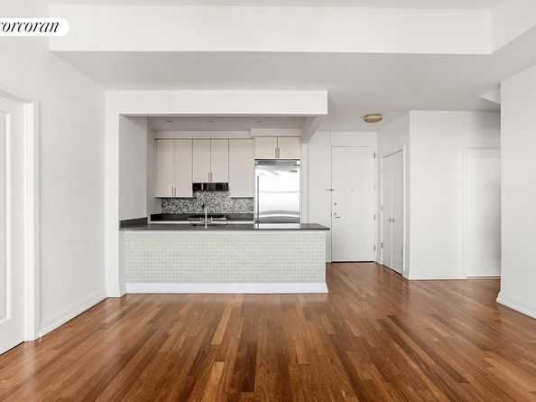 1 Hanson Place 24B, Brooklyn NY 11217