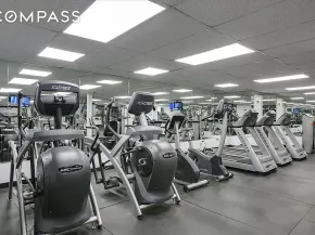 9-20 166th Street 3B, Queens NY 11357