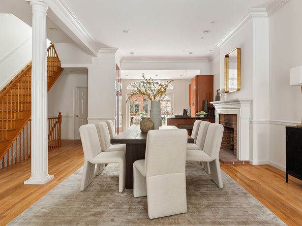 10 Sidney Place, Brooklyn NY 11201