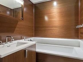 60 Riverside Boulevard 1707, New York NY 10069