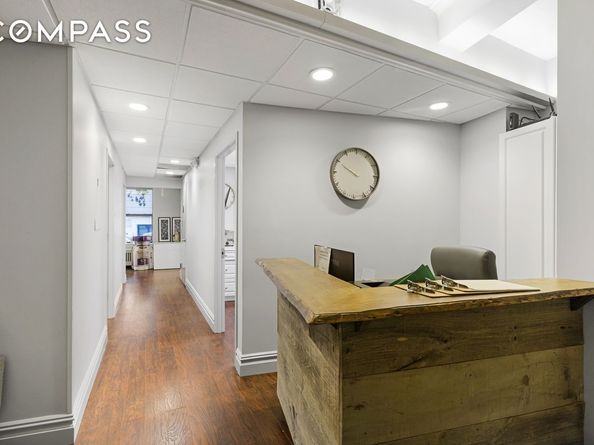 9 Prospect Park W GRND, Brooklyn NY 11215