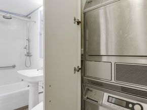 25 Central Park W 3U, New York NY 10023