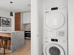 21-21 31st Street 2L, Queens NY 11105