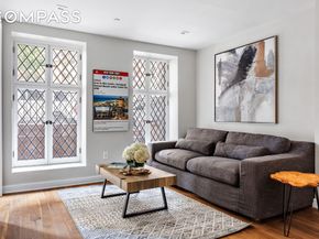 25 East 94th Street, New York NY 10128