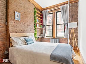 241 East 7th Street 1A, New York NY 10009