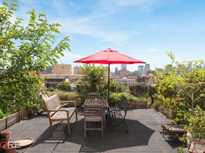 241 East 7th Street 1A, New York NY 10009