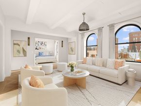 275 West 10th Street 8C, New York NY 10014