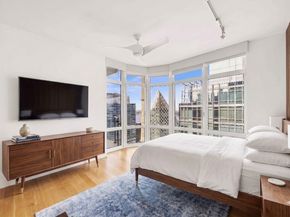 555 West 59th Street 32B, New York NY 10019
