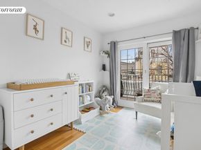 734 East 5th Street 3R, Brooklyn NY 11218