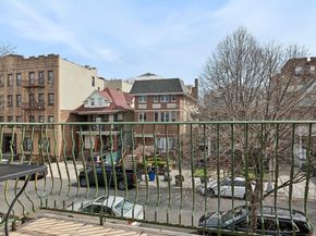 734 East 5th Street 3R, Brooklyn NY 11218