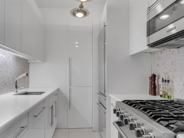 167 East 61st Street 7D, New York NY 10065