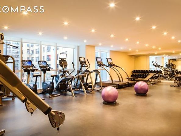 325 Lexington Avenue 10D, New York NY 10016