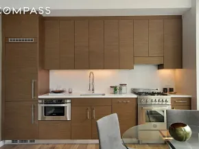 325 Lexington Avenue 10D, New York NY 10016