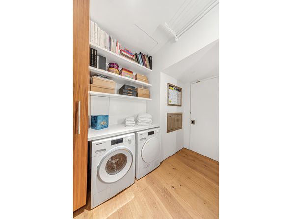 532 West 20th Street 5, New York NY 10011