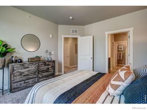 410 High Point Drive 206, Longmont CO 80504