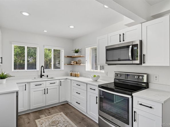 3032 S Grape Way, Denver CO 80222