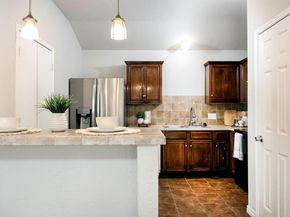 756  River Garden Drive , Fort Worth Texas 76114