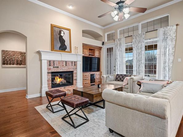 2370  Salisbury Court , Lewisville Texas 75056