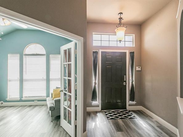 4828  Summer Oaks Lane , Fort Worth Texas 76123