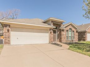 4828  Summer Oaks Lane , Fort Worth Texas 76123