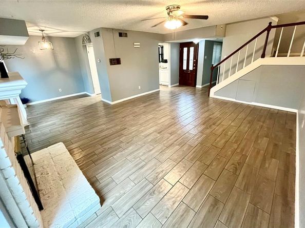 3142  Pebblebrook Court , Garland Texas 75044