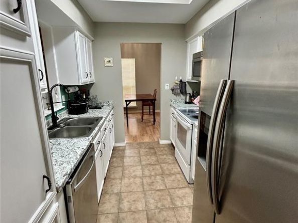 8600  Coppertowne Lane  601, Dallas Texas 75243