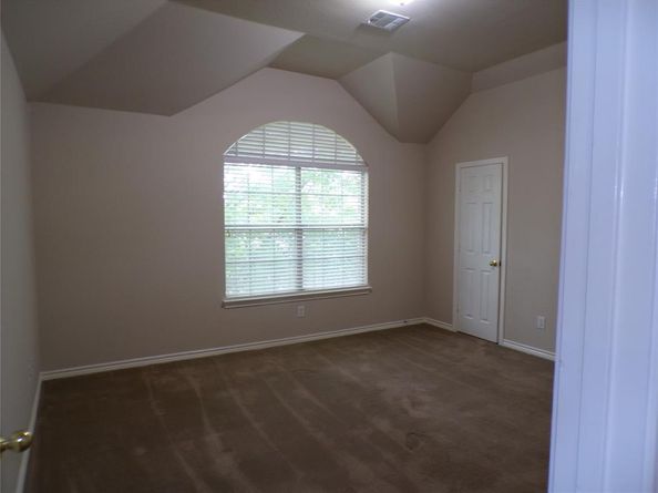 1501  Mountain Laurel Lane , DeSoto Texas 75115