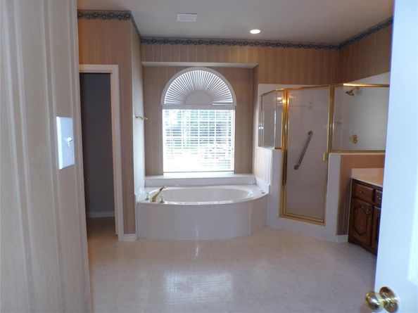 1501  Mountain Laurel Lane , DeSoto Texas 75115