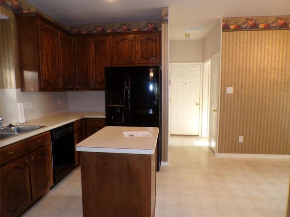 1501  Mountain Laurel Lane , DeSoto Texas 75115