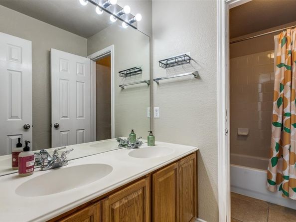 11398  Pear Ridge Drive , Frisco Texas 75035