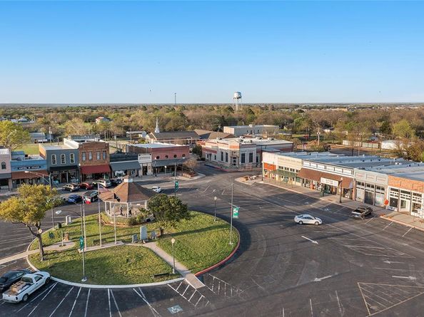 14163  Marion Downs Trail , Pilot Point Texas 76258