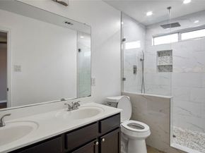 2322  Tan Oak Drive , Dallas Texas 75212