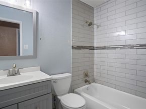 2322  Tan Oak Drive , Dallas Texas 75212