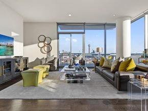 2200  Victory Avenue  1105, Dallas Texas 75219