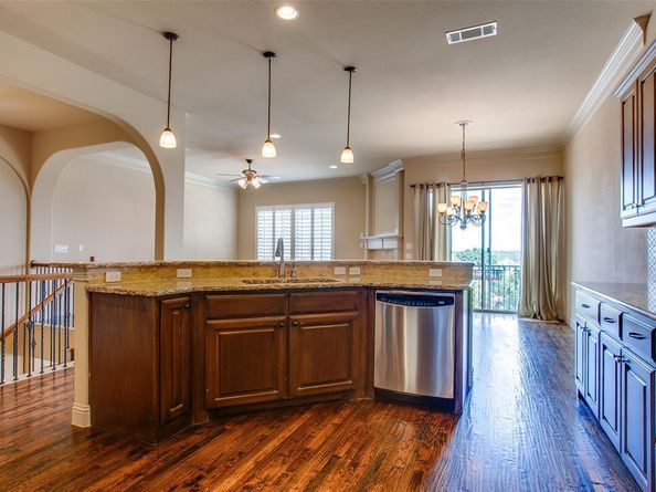 563  Rockingham Drive , Irving Texas 75063