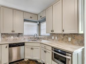 5709  El Campo Avenue , Fort Worth Texas 76107